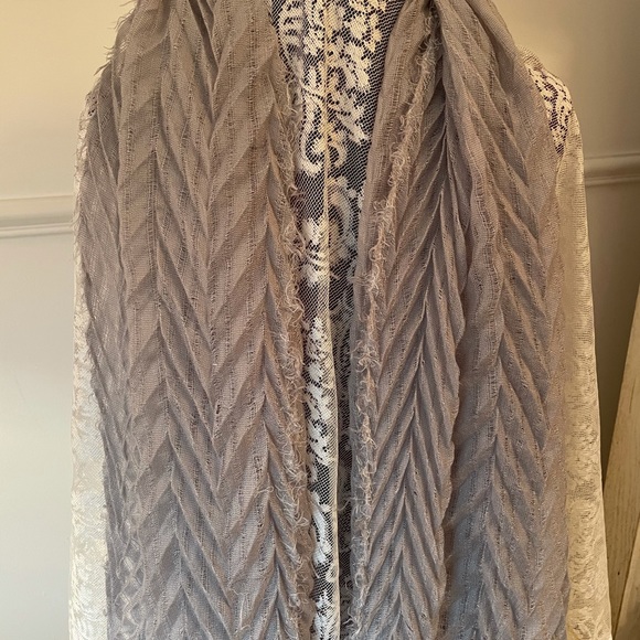 Scarf - Picture 3 of 6